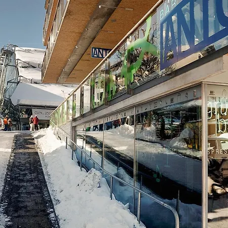 Quality Hosts Arlberg - Anton 4*