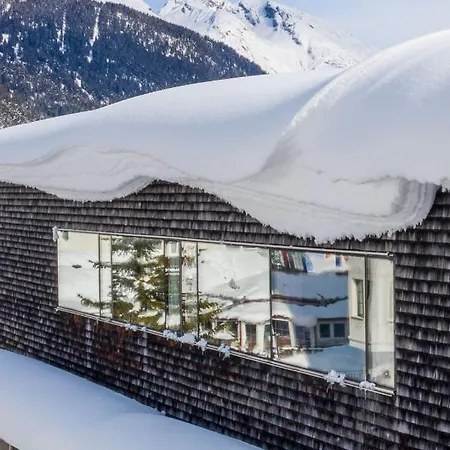 Quality Hosts Arlberg - Anton 4*